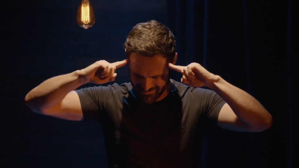 Cédric Fernandez, membre de la Compagnie d'Improvisation Alternative